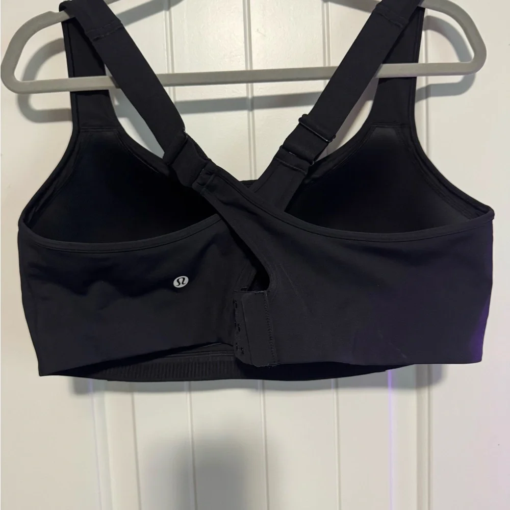 Lululemon Athletica ALL POWERED UP Black Sports Bra 40DD NWT - Picture 2 of 5